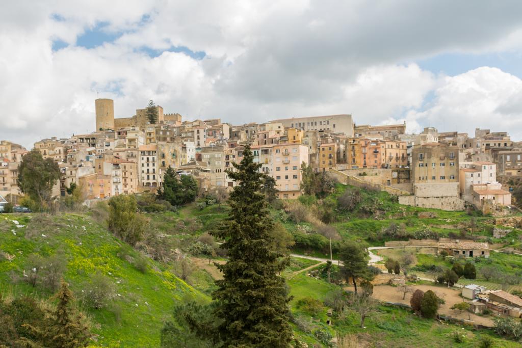 Halicia Vacanze Salemi Exterior foto